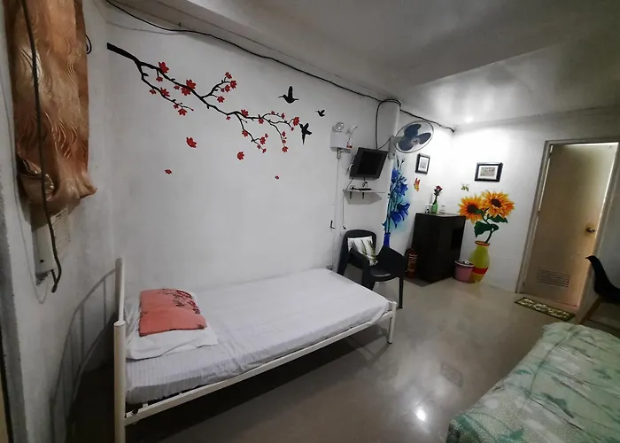 Bed & Breakfast Cronin Residences