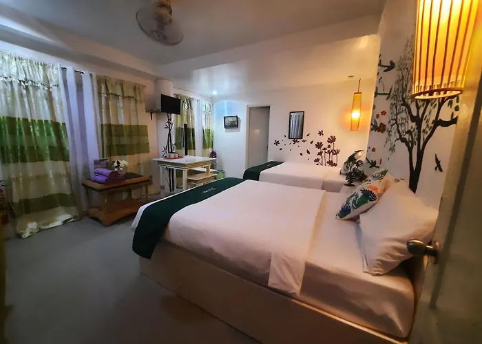 Cronin Residences 2* Oslob